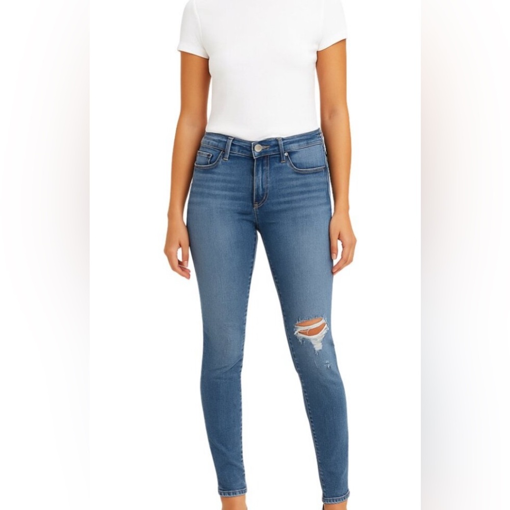 Levi's 711 Skinny Distressed Blue Jeans | Size: 32